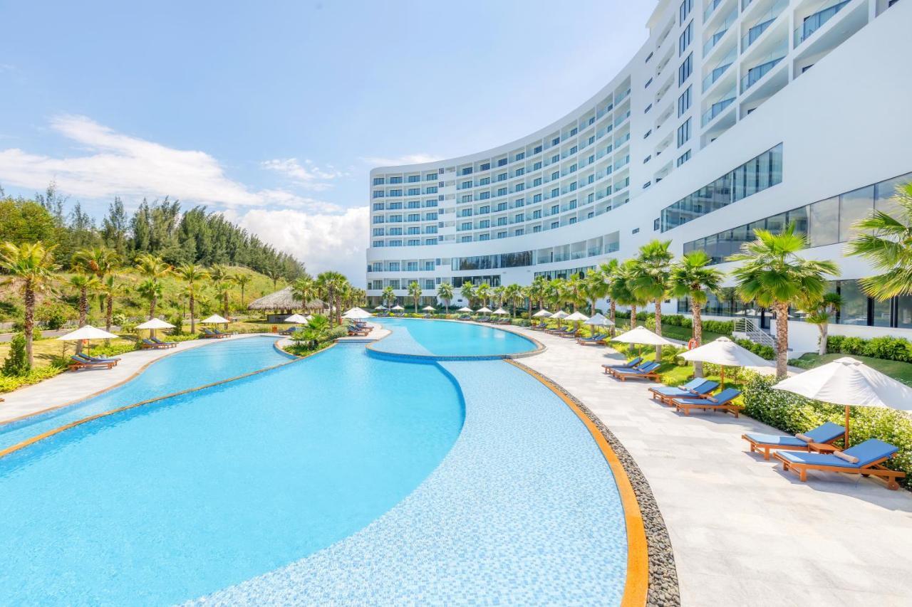 Selectum Noa Resort Cam Ranh Eksteriør billede