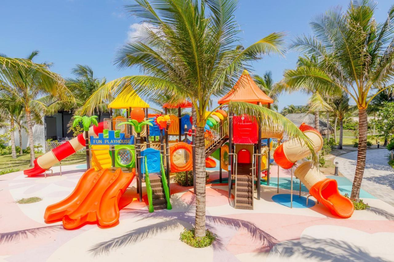Selectum Noa Resort Cam Ranh Eksteriør billede