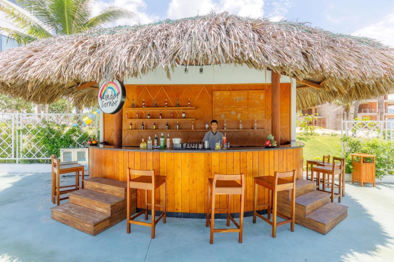 Selectum Noa Resort Cam Ranh Eksteriør billede
