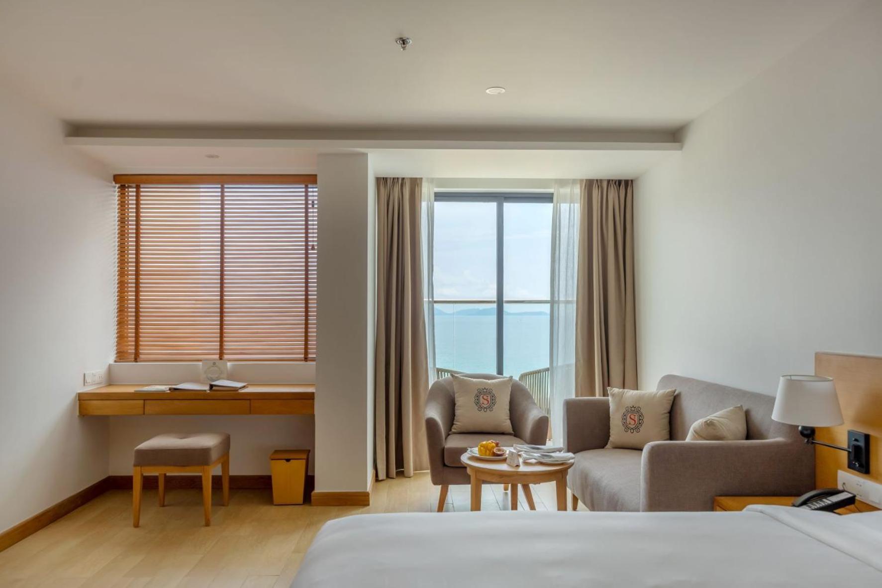 Selectum Noa Resort Cam Ranh Værelse billede